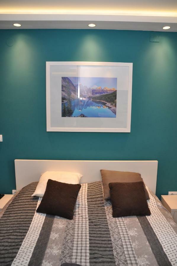 Lux Apartman Čačak エクステリア 写真
