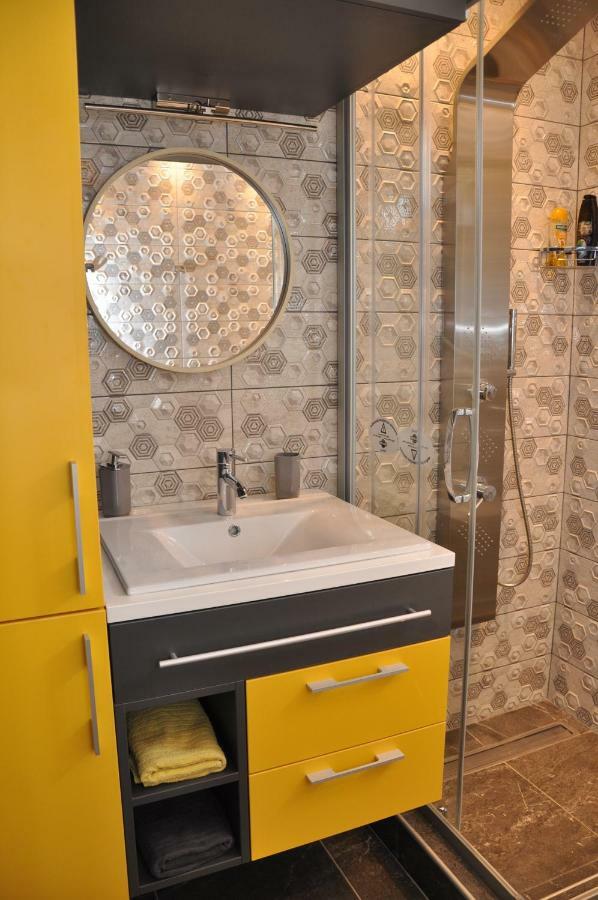 Lux Apartman Čačak エクステリア 写真